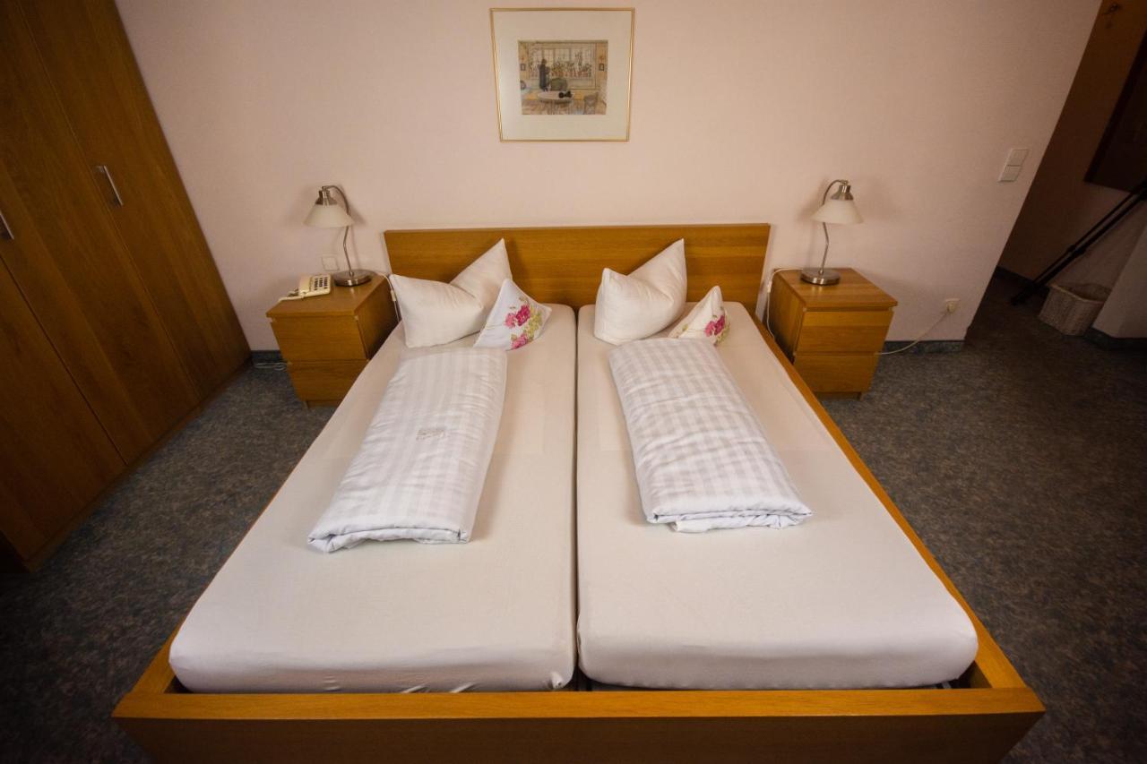 Kaiserstuehler-Hof Breisach Extérieur photo